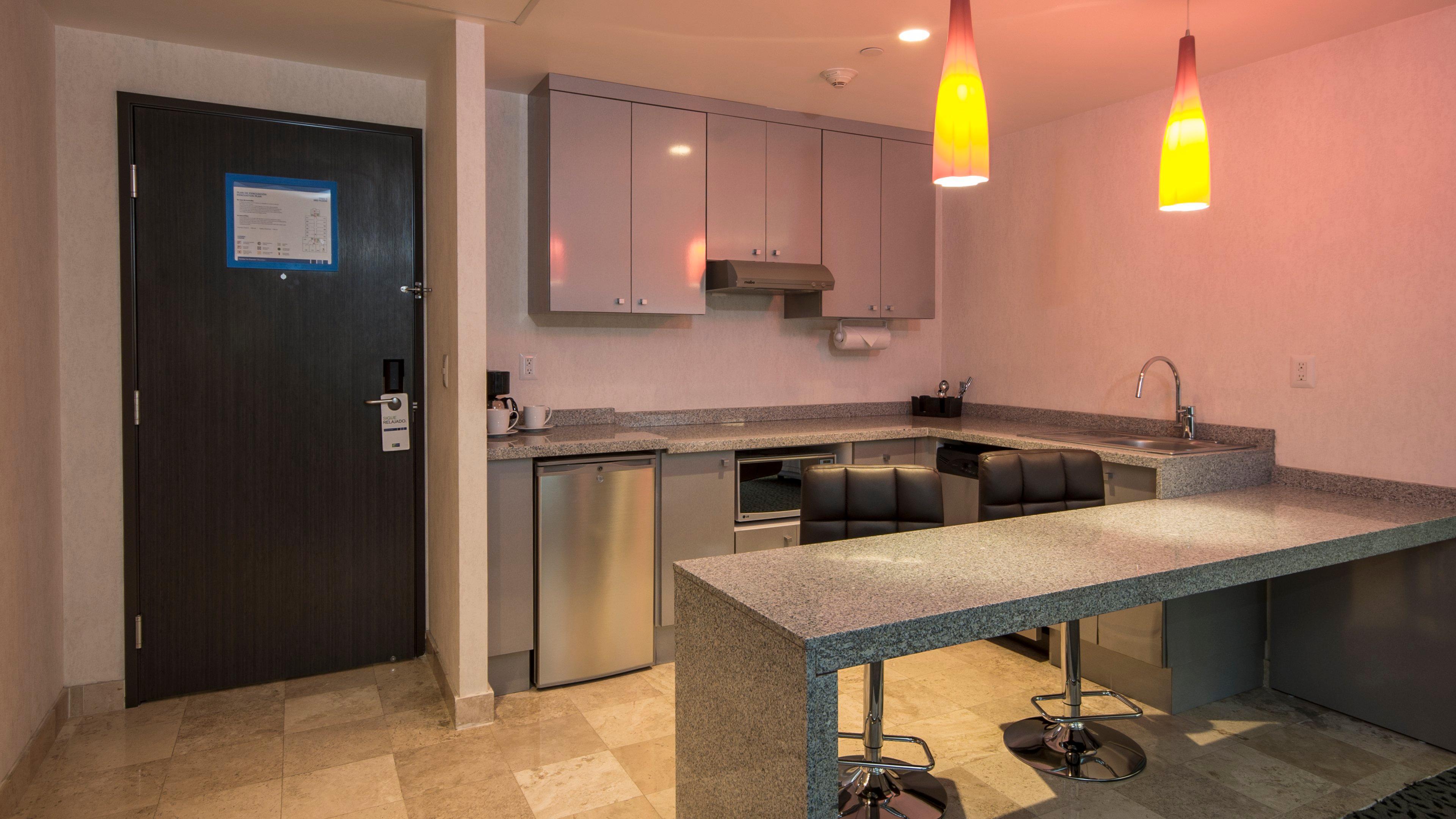 Holiday Inn Express & Suites Queretaro By Ihg Экстерьер фото